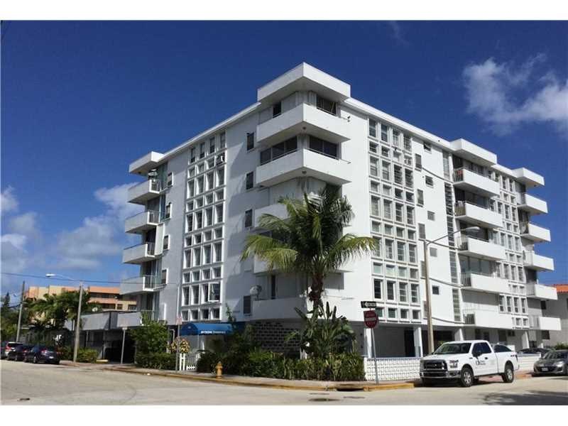 8001 Byron Ave unit 2D, Miami Beach, FL 33141 - photo 1