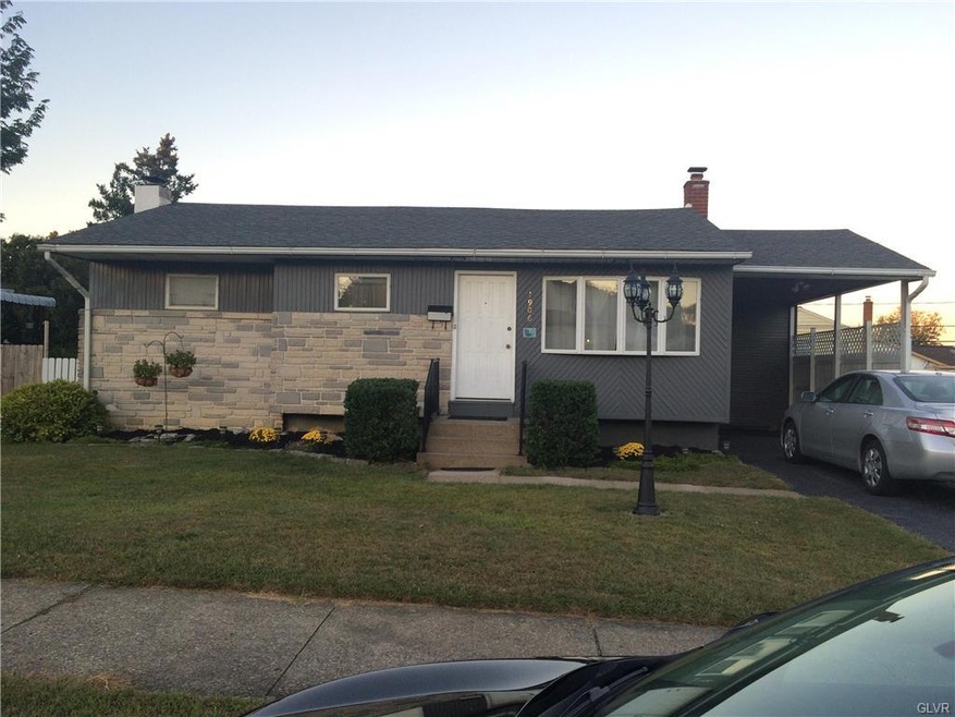 1906 Robin Way, Bethlehem, PA 18018 - photo 1