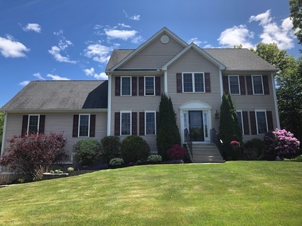 74 Boulder Hill Rd, Jefferson, MA 01522 - photo 1