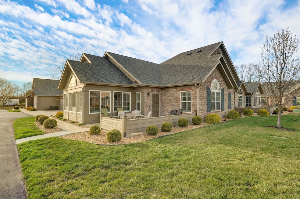 814 E Kings Mead Cir unit #-1