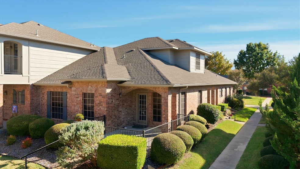 575 S Virginia Hills Dr unit 1604, McKinney, TX 75072 - photo 1