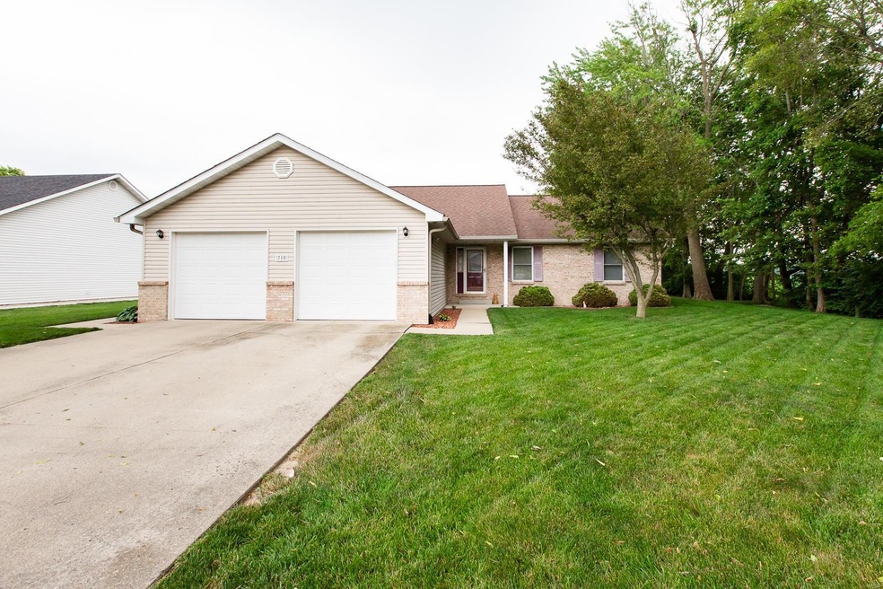 715 N Kristie Lynn St, Freeburg, IL 62243 - photo 1