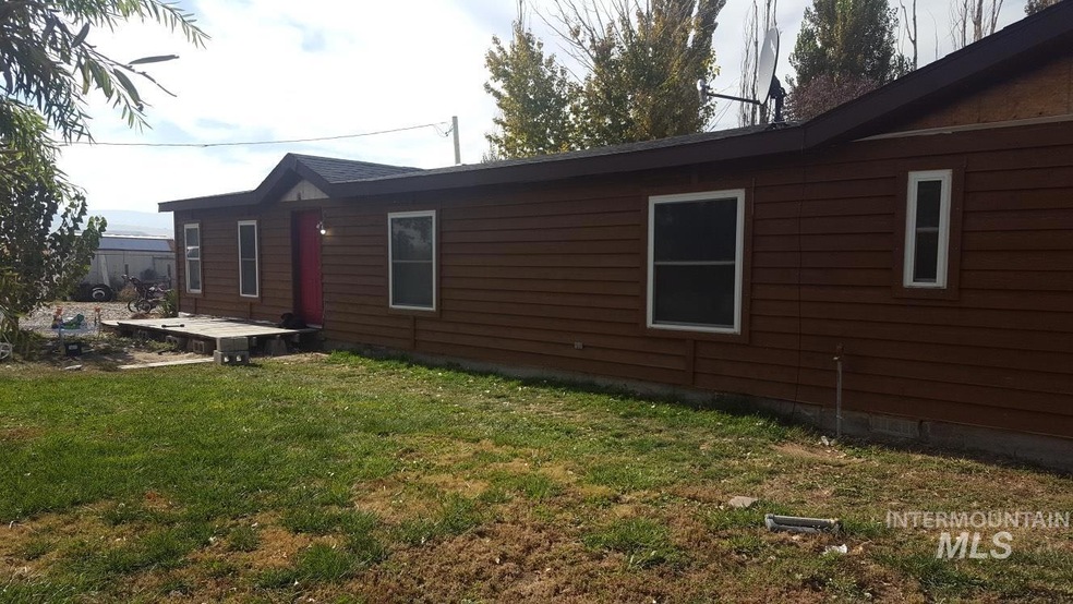 4505 Walker Ln, Homedale, ID 83628 - photo 1