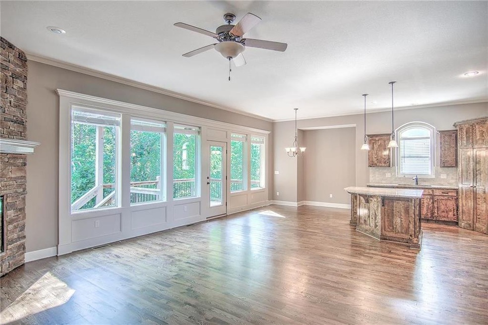 21065 S Skyview Ln, Spring Hill, KS 66083 - photo 1