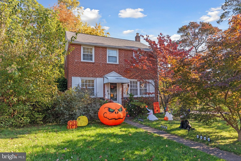 307 Derwyn Rd, Lansdowne, PA 19050 - photo 1