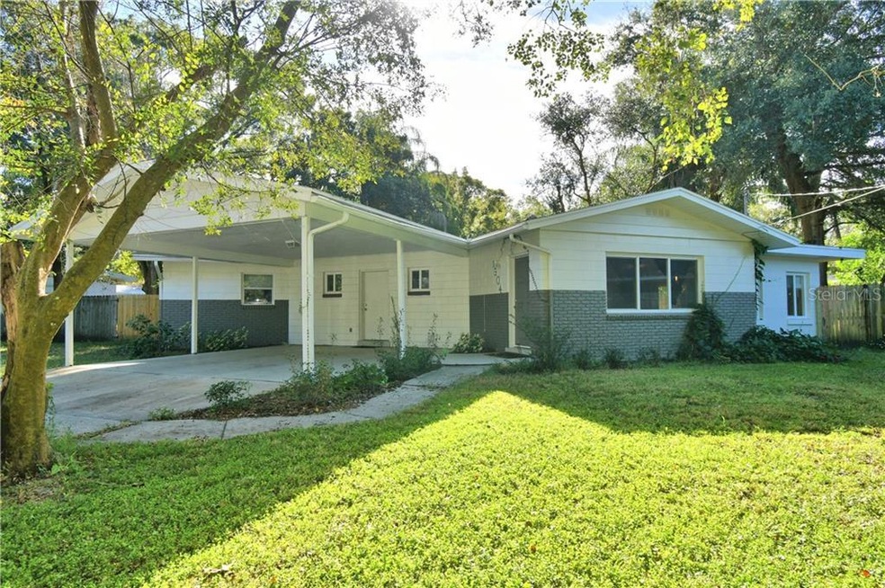 1504 Avenue E NE, Winter Haven, FL 33881 - photo 1