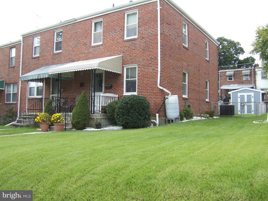 8546 Willow Oak Rd, Parkville, MD 21234 - photo 1