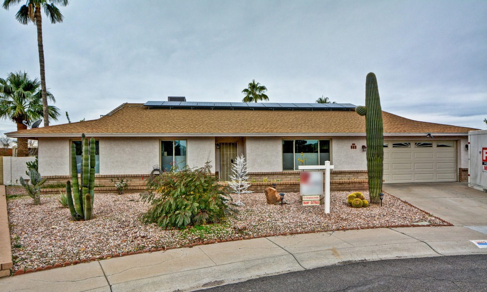 902 E Rockwood Dr, Phoenix, AZ 85024 - photo 1