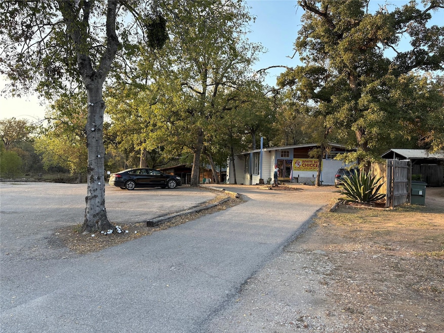 426 Texas 21 unit A, Cedar Creek, TX 78612 - photo 1