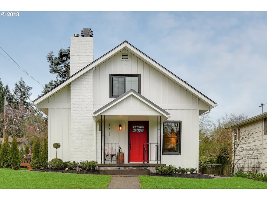 1232 Cornell St, Lake Oswego, OR 97034 - photo 1