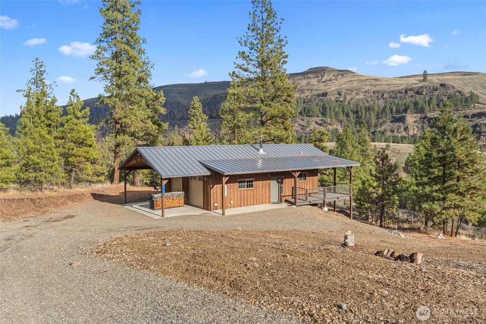 31741 Ringneck Ln E, Davenport, WA 99122 - photo 1