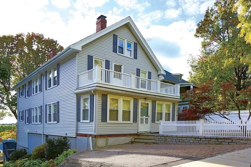 126 Lancaster Terrace unit 1, Brookline, MA 02446 - photo 1