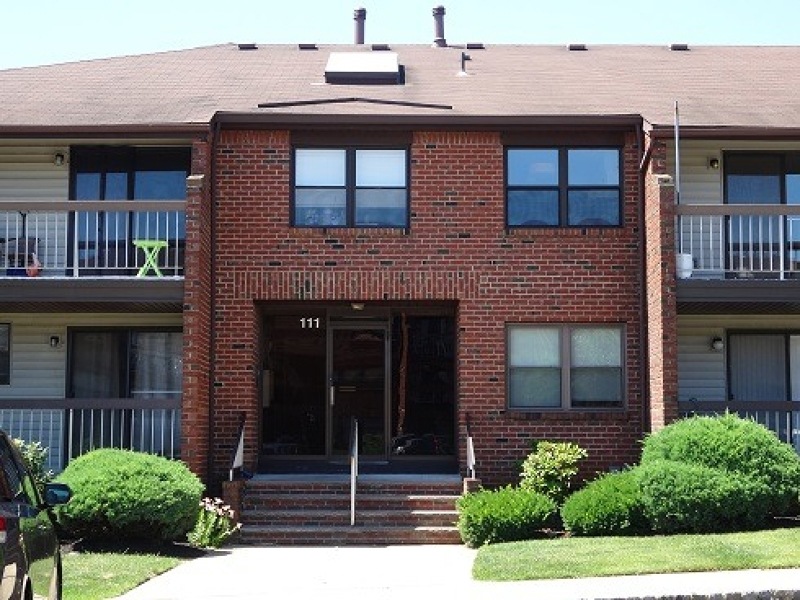 111 Beverly Hill Terrace, Woodbridge Township, NJ 07095 - photo 1