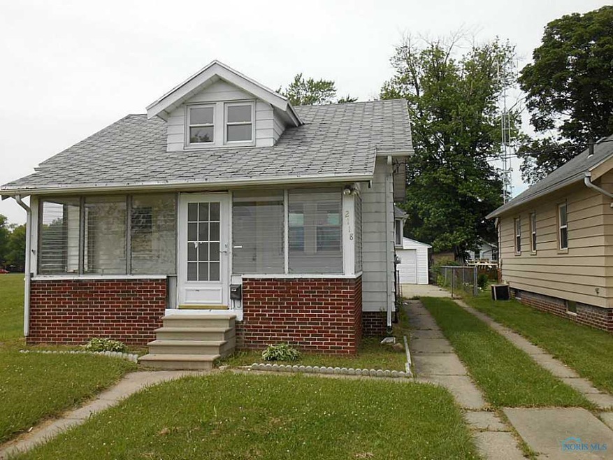 Enclosed Porch.