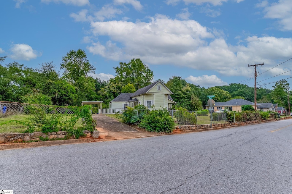 116 Spartanburg St, Greenville, SC 29607 - photo 1