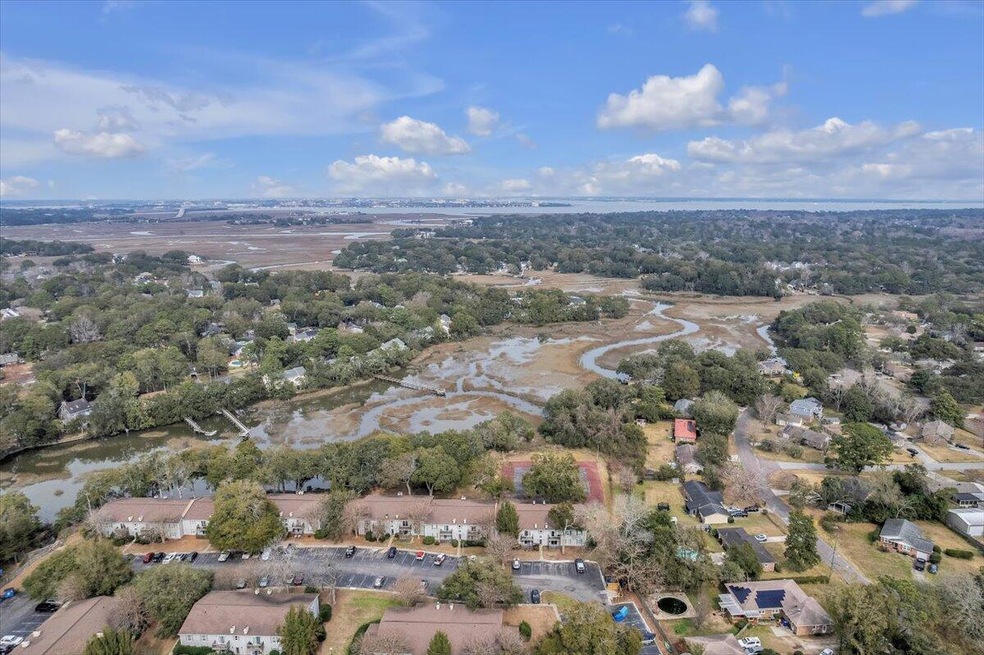 1402 Camp Road