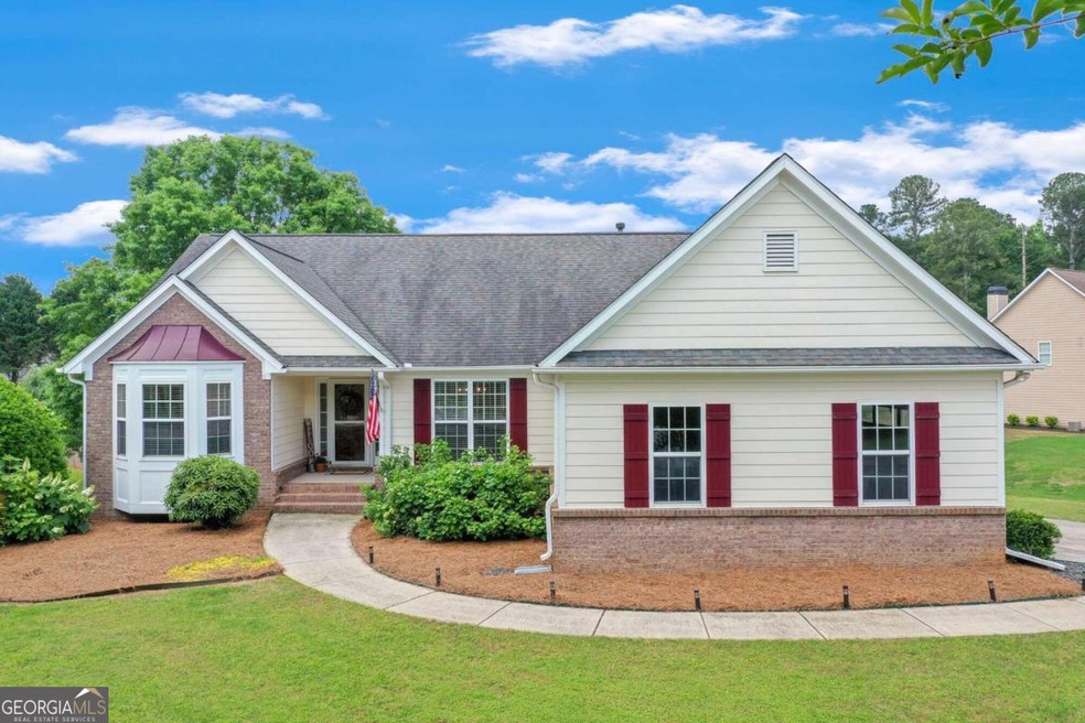 31 Downing St, Hoschton, GA 30548 - photo 1