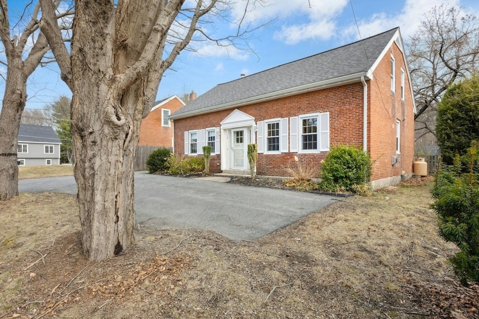 12 Chapin Ct, Northborough, MA 01532 - photo 1