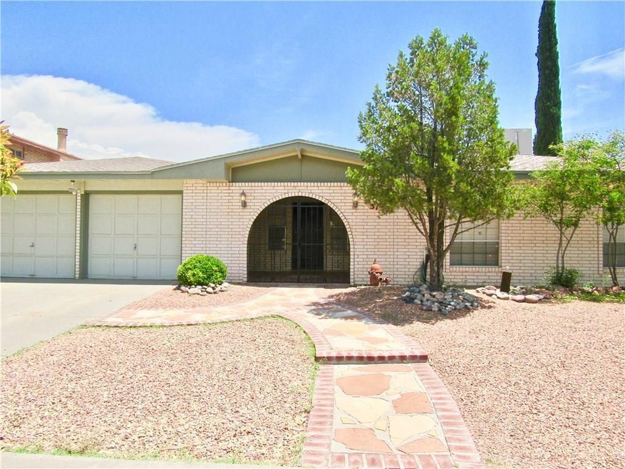 established neighborhood off pebble hill