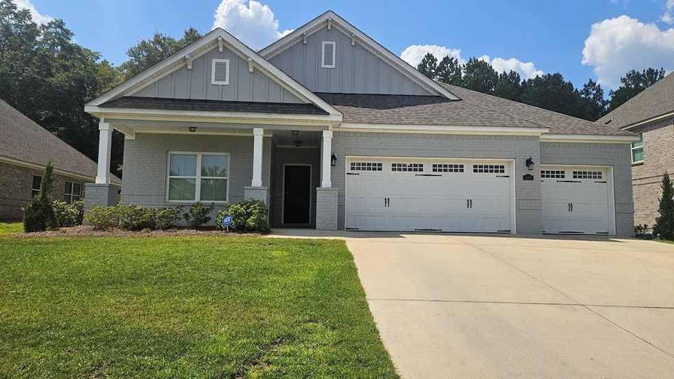 109 Ananias St, Troy, AL 36079 - photo 1