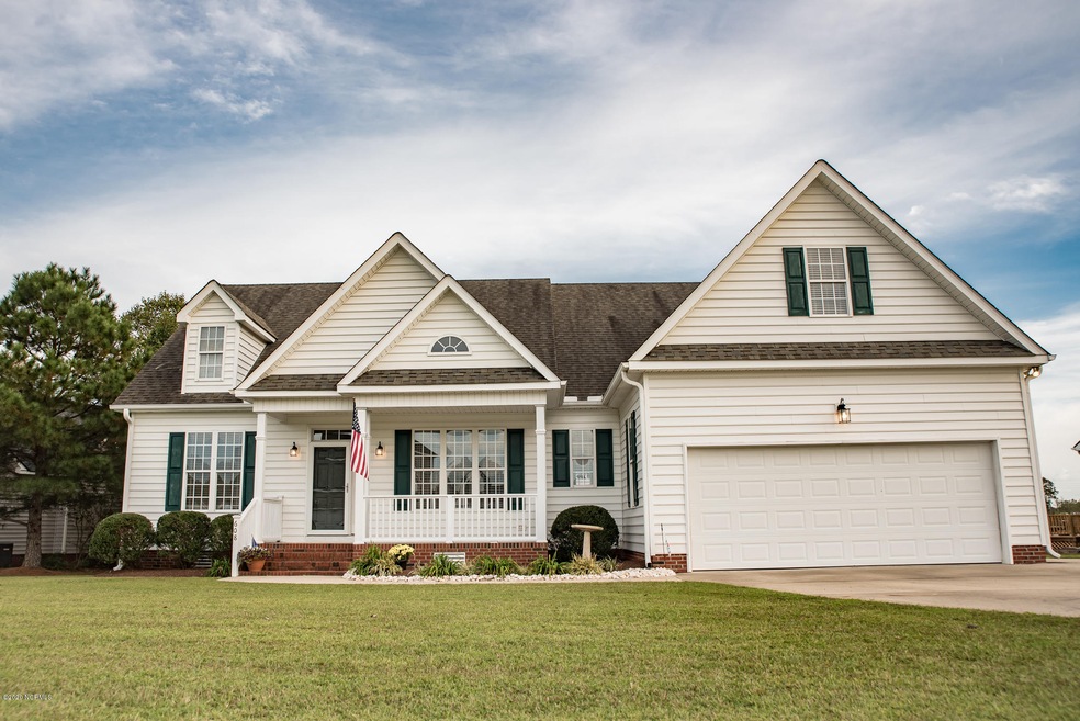 608 Milton Dr, Winterville, NC 28590 - photo 1