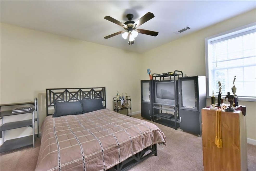 698 Austin Creek Dr, Buford, GA 30518 - photo 1