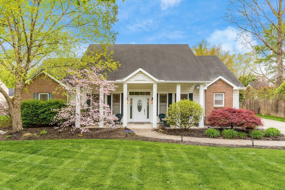 561 E Johnstown Rd, Columbus, OH 43230 - photo 1