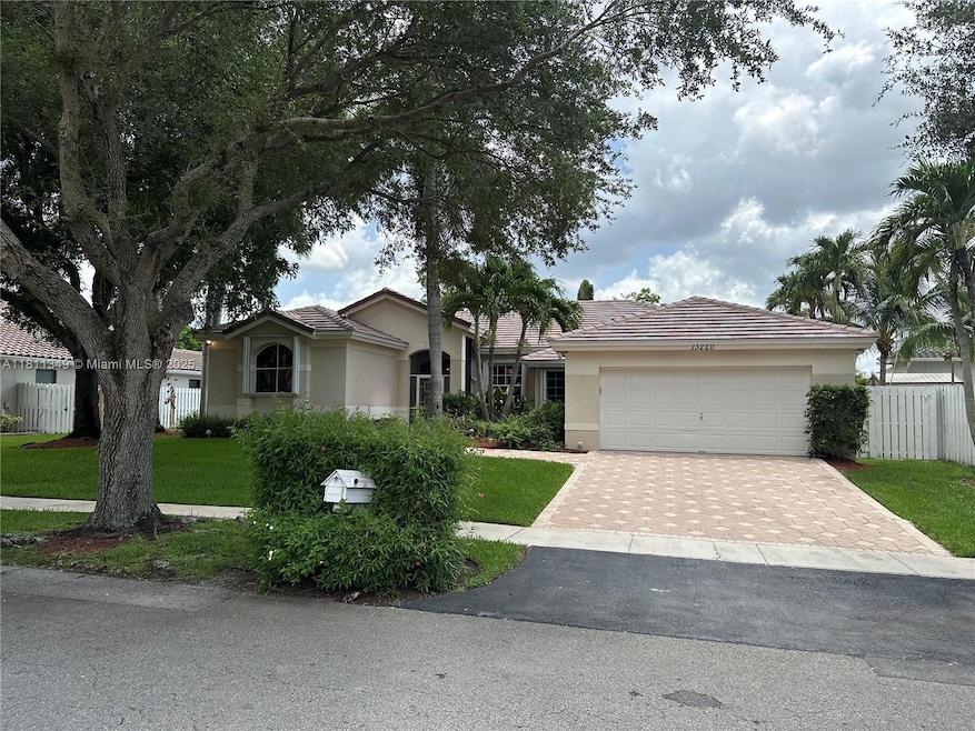 Sold $772,500 • Co-Listing Agent