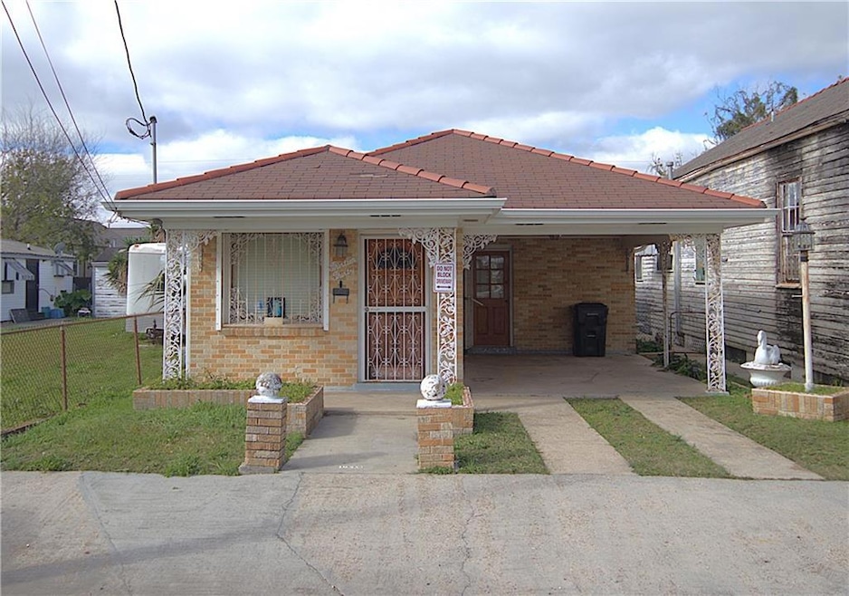 1330 Independence St, New Orleans, LA 70117 - photo 1