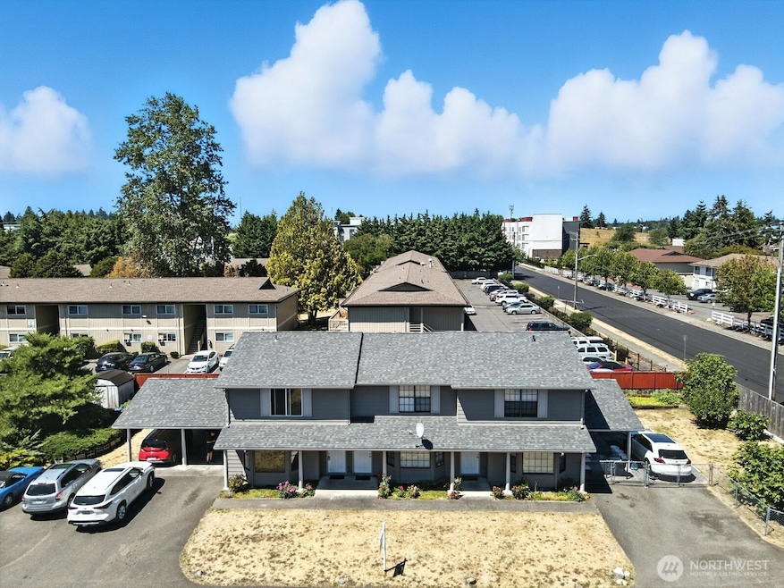 1738 S 82nd St, Tacoma, WA 98408 - photo 1