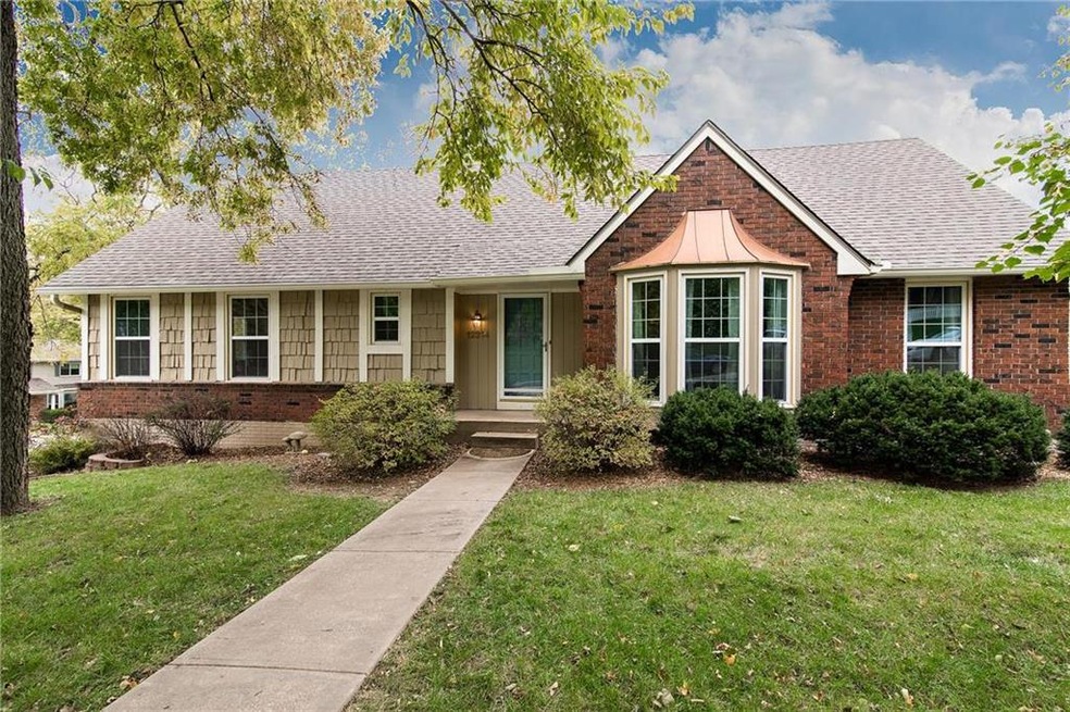 12314 W 70th Terrace, Shawnee, KS 66216 - photo 1