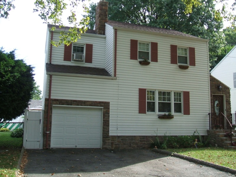 335 Conant St, Hillside, NJ 07205 - photo 1