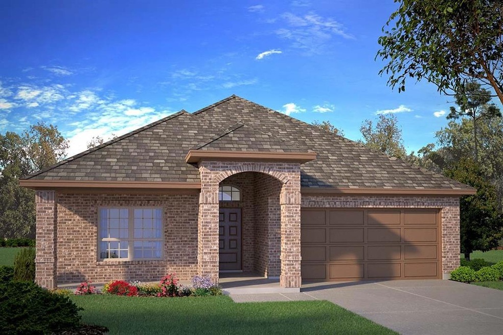 308 Smart Strike Ct, Granbury, TX 76049 - photo 1