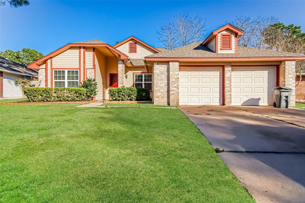 8610 Greenleaf Lake Dr, Houston, TX 77095 - photo 1