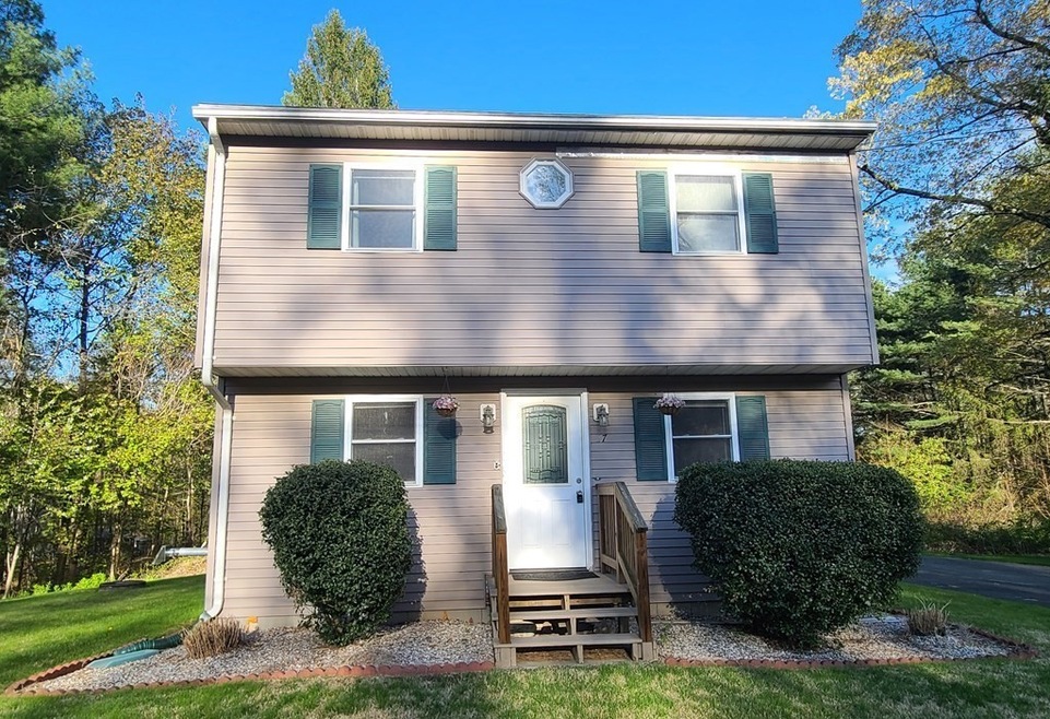 Sold $267,400 • Co-Listing Agent