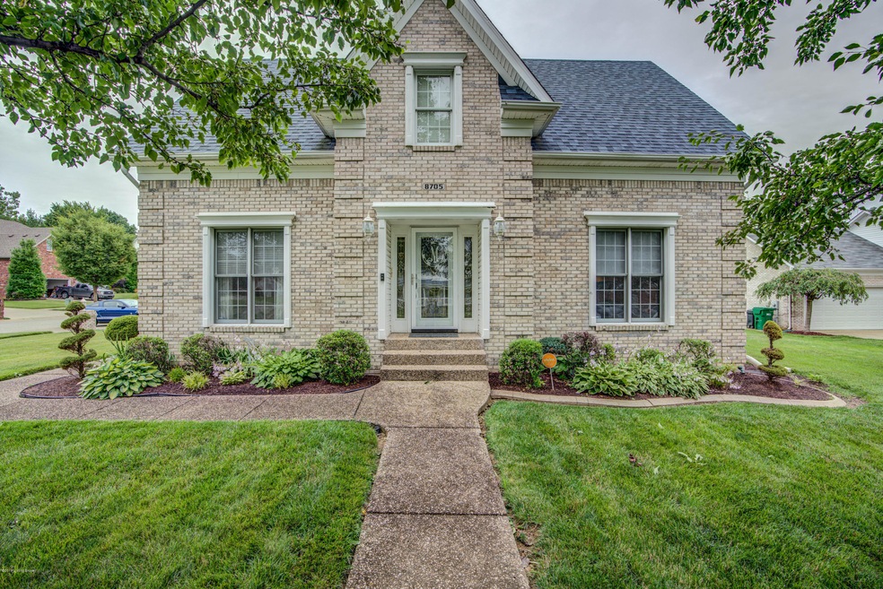 8705 Granny Smith Ct, Louisville, KY 40228 - photo 1