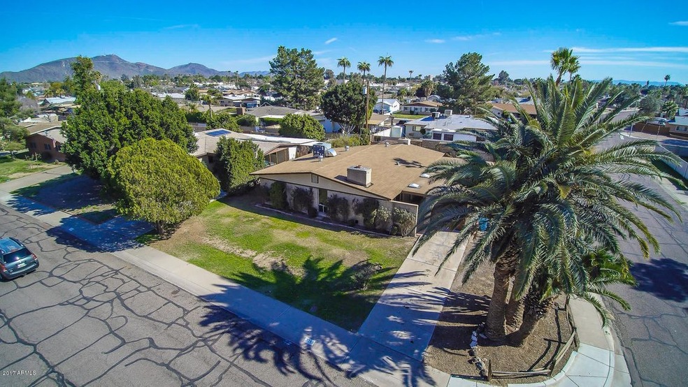 3249 W Sunnyside Ave Phoenix-large-001-7