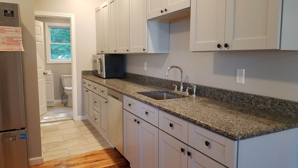 42 Windsor St, Worcester, MA 01605 - photo 1