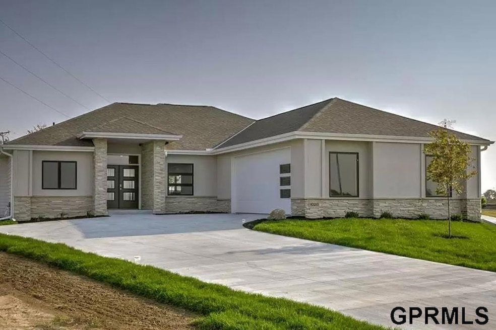 12511 Schirra Cir, Papillion, NE 68046 - photo 1