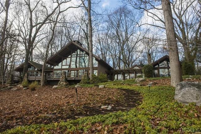 82 Trinity Pass Rd, Pound Ridge, NY 10576 - photo 1