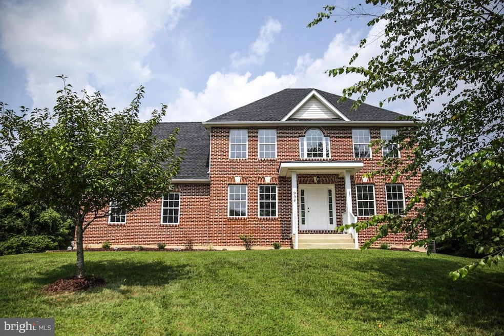 904 Decesaris Dr, Lothian, MD 20711 - photo 1