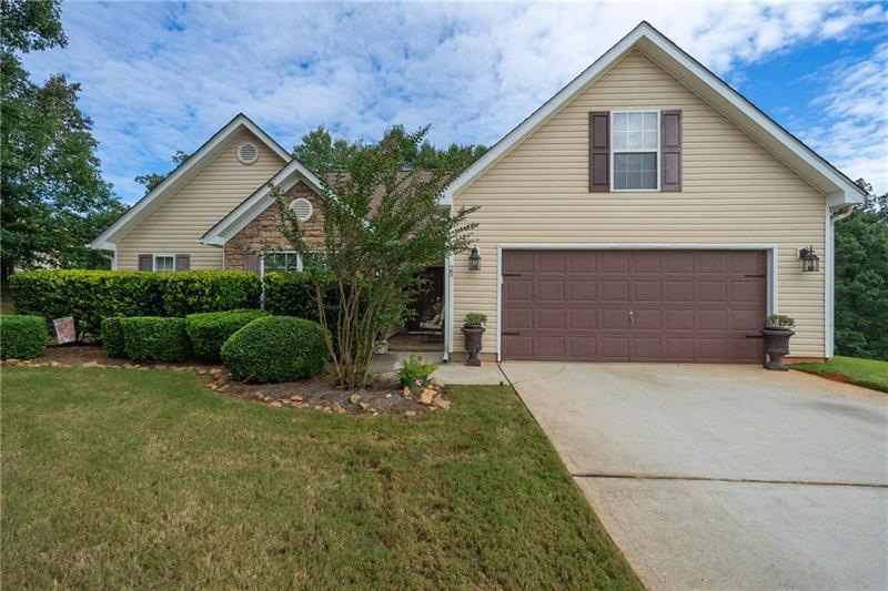 25 Matthew Ct, Covington, GA 30016 - photo 1