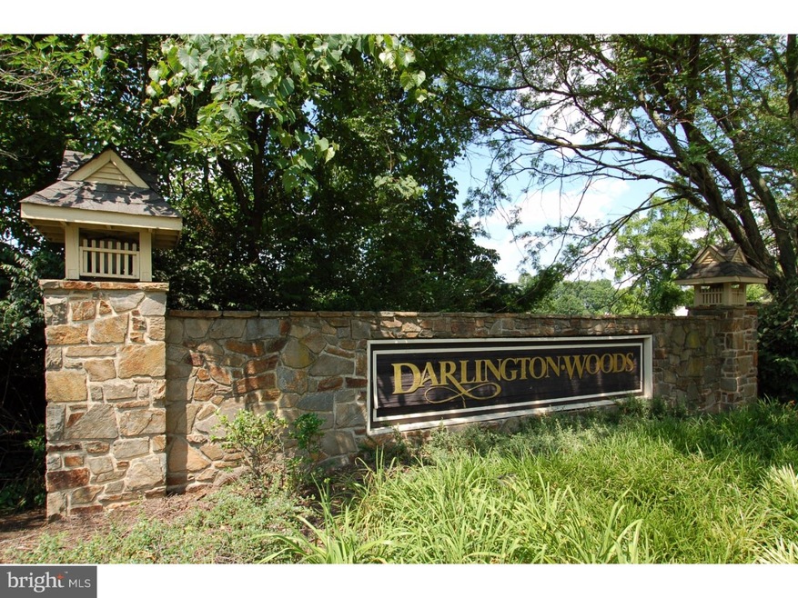 304 Stanton Ct unit 304, Glen Mills, PA 19342 - photo 1