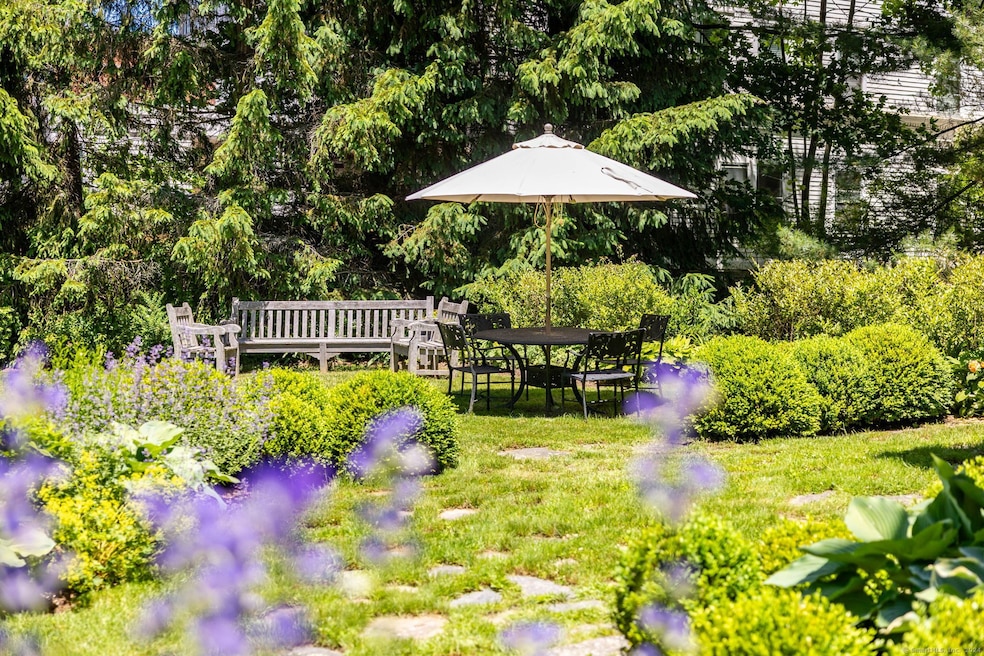 24 South St, Litchfield, CT 06759 - photo 1