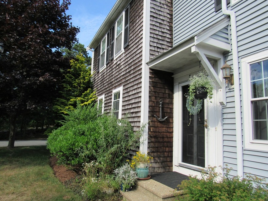 569 Carriage Shop Rd unit B, East Falmouth, MA 02536 - photo 1