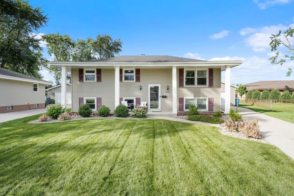 620 212th St, Dyer, IN 46311 - photo 1