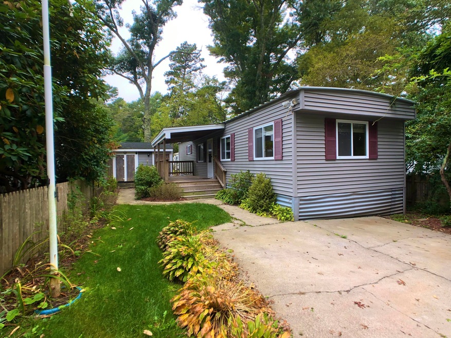 300 Nathan Ellis Hwy unit Trlr 17, Mashpee, MA 02649 - photo 1