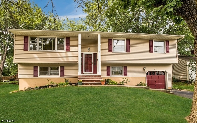 23 Eileen Way, Edison, NJ 08837 - photo 1