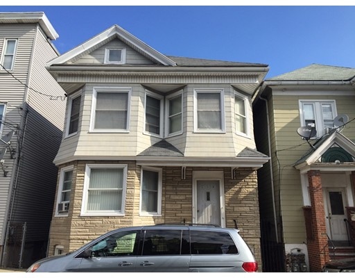 118 Falcon St, Boston, MA 02128 - photo 1