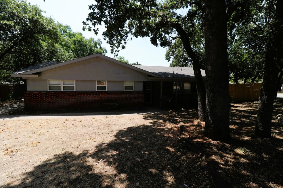 741 Bedford Ct W, Hurst, TX 76053 - photo 1